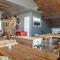 Charming alpine apartment with panoramic views - 孔布卢