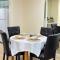 Stylish 2B2B Apartment - Glendale