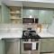 Stylish 2B2B Apartment - Glendale