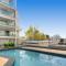Spring Hill 2BR with Pool and Balcony Views