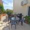 Eva Gardens corner house with stunning garden and huge swimming pool next to CORAL BAY