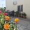 Eva Gardens corner house with stunning garden and huge swimming pool next to CORAL BAY