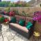 Eva Gardens corner house with stunning garden and huge swimming pool next to CORAL BAY