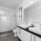 Brisbane Family House with Ensuite&Centralised A/C