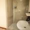 Hillside Hideaways - With Pool - Hermanus