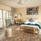 Hillside Hideaways - With Pool - Hermanus