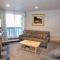 Treehouse 2 bed 2 bath C THWC
