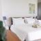 Vivo Mare Beachfront Villas - Vista