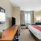 Comfort Inn & Suites Salina North - Salina