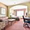OYO Townhouse Oklahoma City Airport