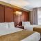 Comfort Suites Visalia - Convention Center