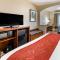 Comfort Suites Near Six Flags Magic Mountain