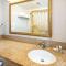 Comfort Hotel & Suites