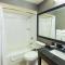Comfort Inn East