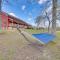 Fire Pit and Game Room Lakefront Escape in Trenton! - Trenton