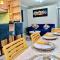 16 Guest for Group at Palm Tower 2 Makati RM 203 - Manila