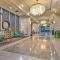 Palms Resort 2 BR King Suite Poolside Shuttle - ديستين