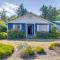 Pet-Friendly Ocean Park Rental with Outdoor Fire Pit