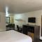 Motel 6 Cross Lanes, WV Goff Mountain Rd