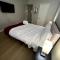 Pretty in Pink 2BR Retreat, 8 Min from DFW Airport - 欧文 Pretty in Pink 2BR Retreat, 8 Min from DFW Airport - 欧文