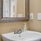 Private Pool Beach Front Sleeps 18 Family home - Eastpoint