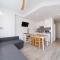 Vista Roses Mar - Apartamento con Piscina