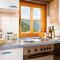 Homebase Tirol Mountain Lodge
