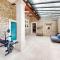 Beautiful Home In Malataverne