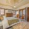Spacious 3 BR Luxury home in Ballarat Central- Souverain Hill, Kryal Castle