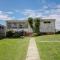 Boardwalk Bungalow - pristine ocean views
