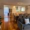 Cosy Central Home 2 lounge areas for entertainment & fireplace