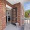 Bright and Restful 2BR near Uptown with Balcony - Шарлотт