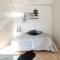2ndhomes Stylish Studio with Balcony - 赫尔辛基