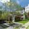 Pearl of Naithon 2-BR beachfront apartments - 奈通海滩