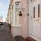 3 Bed Home next to Anfield with Games Room - 利物浦