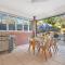 Adelaide Resort 5 Bedrooms swimming Pool