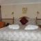 Whitehall Guest House - Colwyn Bay