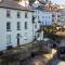 Riverside Apartment With Stunning Views & Patio