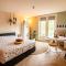 Ouder-Kind B&B Droomzacht - Kunstkamer - 伊皮