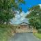 Glyndwr Way Cabin