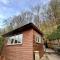 Woodside Cabin by MaisonPro - Stroud