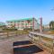 Plantation East 2205