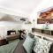 Inside Resort Only 250m From Beach