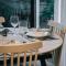Ultimate Location Chic 2BR Rooftop Pool n Parking