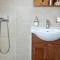 Athina Guesthouse - 伊兹拉