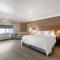 Best Western Plus Newport Mesa Inn
