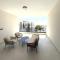 201 Lux Suite Tower206