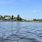 Modern houseboat with view of the Lake - Offingawier