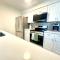 Sunny Shores Retreat 5