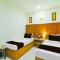 Super Townhouse JLN Marg formerly Ritz Residency